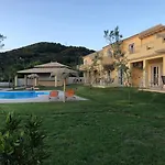 Hotel apartamentowy Mythos Apts Rentit