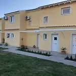 Mythos Apts Rentit