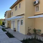 Hotel apartamentowy Mythos Apts Rentit Agios Stefanos Avliotes (Corfu)