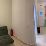 Mythos Apts Rentit 4*