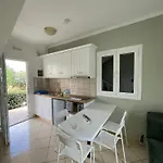 Mythos Apts Rentit Hotel apartamentowy Agios Stefanos Avliotes (Corfu)