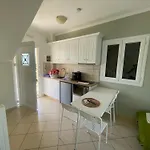 Hotel apartamentowy Mythos Apts Rentit Agios Stefanos Avliotes (Corfu)