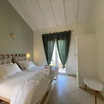 Mythos Apts Rentit 4*