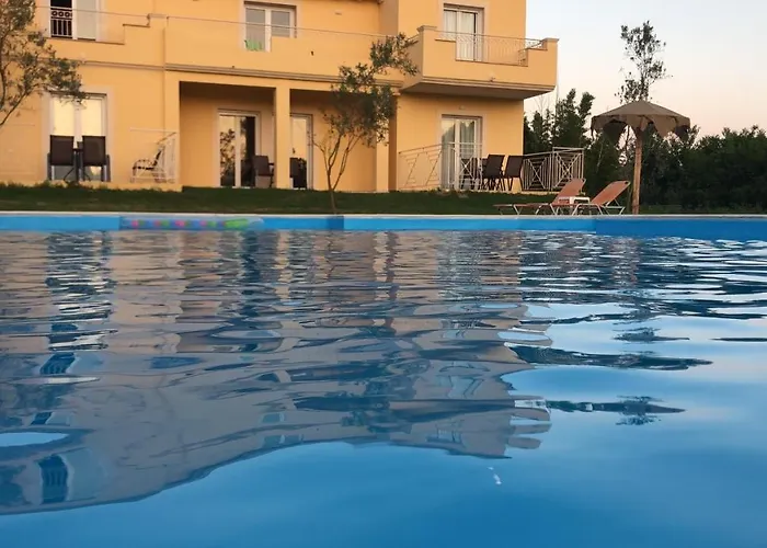 شقة فندقية Mythos Apts Rentit