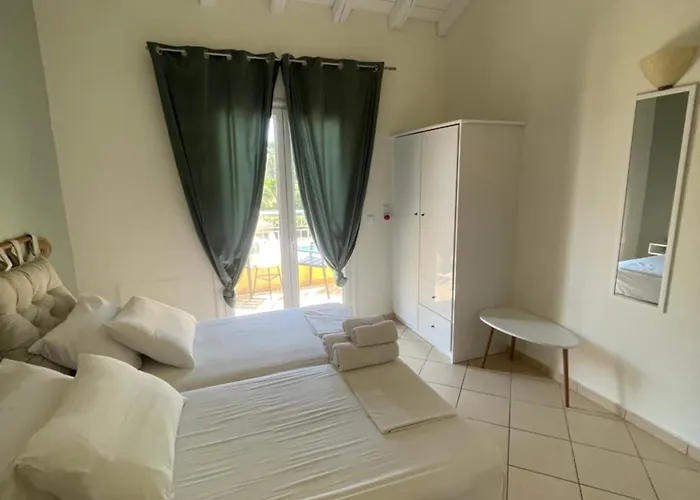 Mythos Apts Rentit 4*