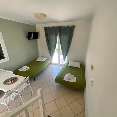Mythos Apts Rentit Appart hôtel