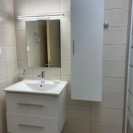 Mythos Apts Rentit Apart-hotel