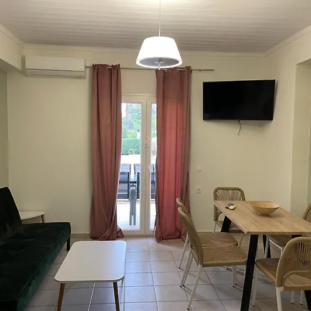 Mythos Apts Rentit 4* アギオス・ステファノス