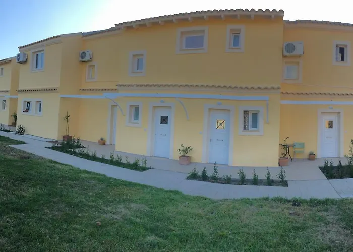 Апарт-отель Mythos Apts Rentit 4*