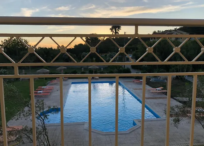 Апарт-отель Mythos Apts Rentit 4*