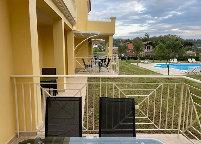 Mythos Apts Rentit Апарт-отель 4*