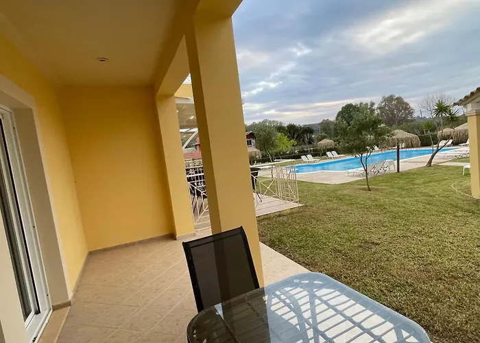Mythos Apts Rentit Апарт-отель 4*